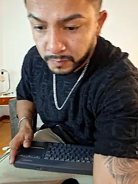 BrunoSilva  online show from 08-08-26, 11:34