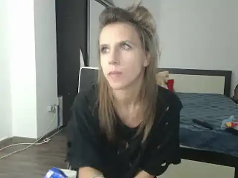 DedeSibel online show from 02-22-25, 08:42