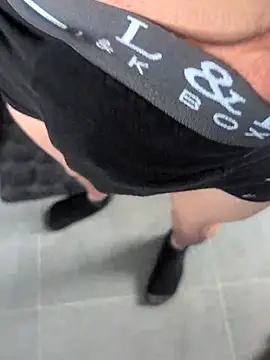 PratingWear online show from 06-30-26, 05:36