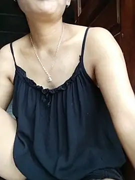 Snapshot of _Lynk_ chatting on 07-14-26, 11:54 Lynk online show from 07-14-26, 11:54