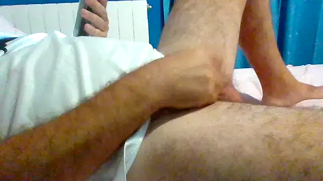 Snapshot of Afezma chatting on 08-06-26, 04:58 Afezma online show from 08-06-26, 04:58