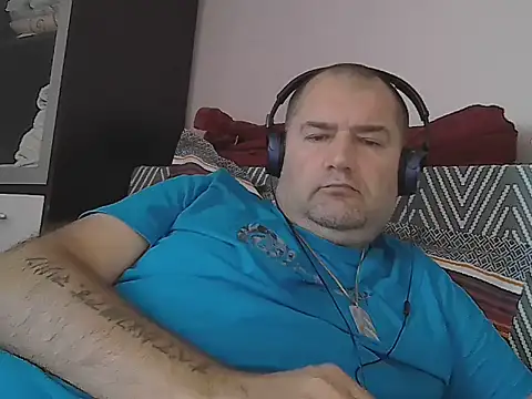 Snapshot of CristianDaniel78 chatting on 07-07-26, 03:53 CristianDaniel78 online show from 07-07-26, 03:53