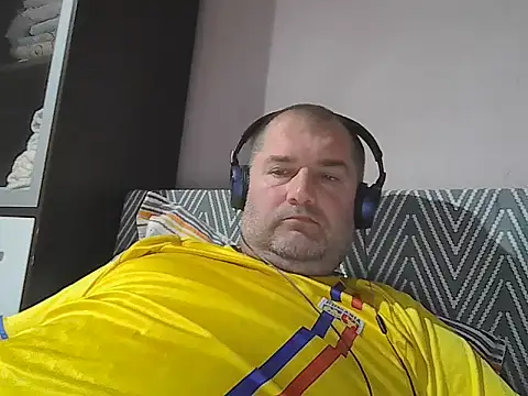 Snapshot of CristianDaniel78 chatting on 07-09-26, 06:12 CristianDaniel78 online show from 07-09-26, 06:12