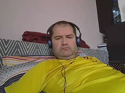 Snapshot of CristianDaniel78 chatting on 07-24-26, 05:38 CristianDaniel78 online show from 07-24-26, 05:38
