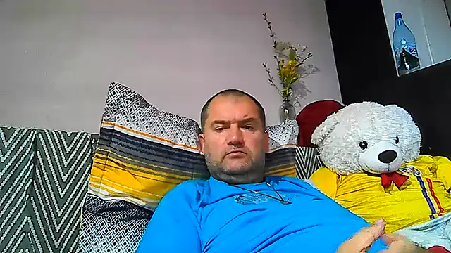 Snapshot of CristianDaniel78 chatting on 08-09-26, 03:55 CristianDaniel78 online show from 08-09-26, 03:55