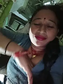 Snapshot of Sonakshi_sinha143 chatting on 08-03-26, 03:49 Sonakshi sinha143 online show from 08-03-26, 03:49