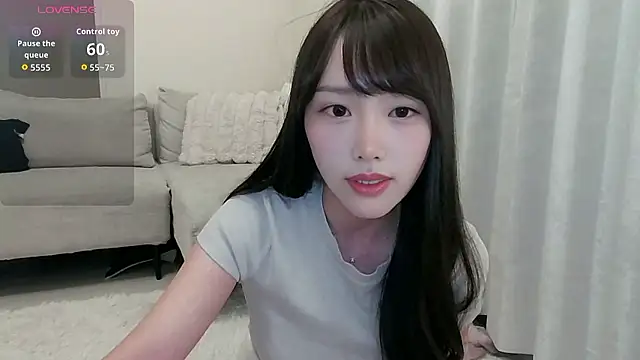 Snapshot of crea_saka chatting on 07-02-26, 12:44 crea saka online show from 07-02-26, 12:44