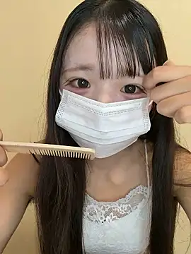 risa      online show from 06-24-26, 09:41
