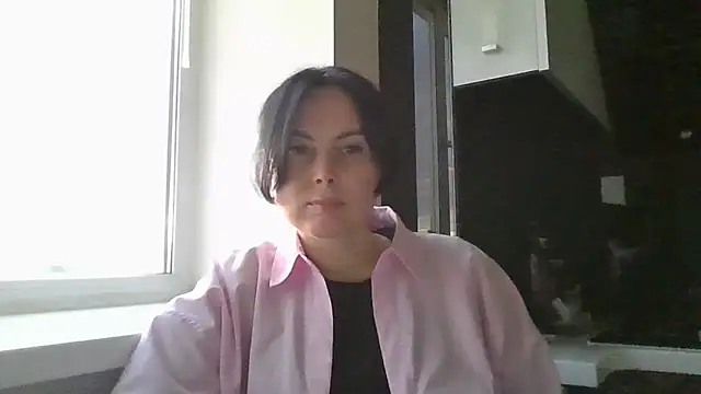 Snapshot of Velissada chatting on 06-27-26, 08:25 Velissada online show from 06-27-26, 08:25