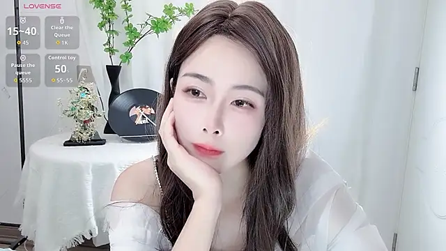 Guokoi online show from 06-26-26, 03:33