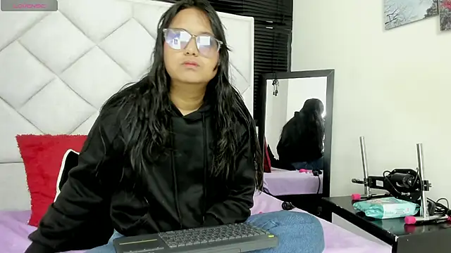 azul moonn online show from 08-05-26, 04:26