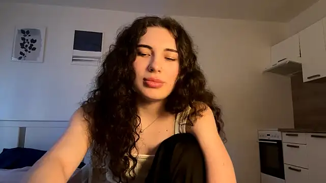 Snapshot of runawyin chatting on 08-05-26, 05:16 runawyin online show from 08-05-26, 05:16