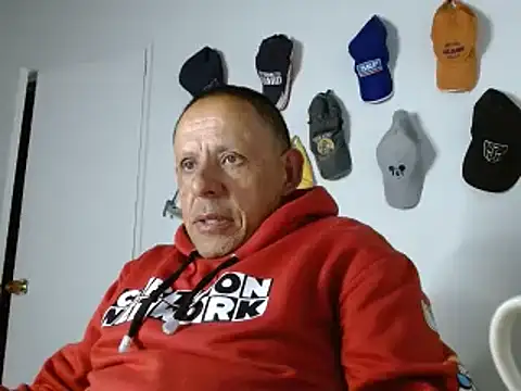 AlekNoir online show from 06-30-26, 01:39