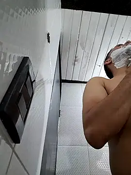 latin boyxxx1 online show from 08-09-26, 03:55