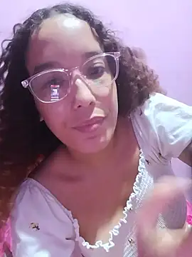 nickyfantasy26 online show from 06-24-26, 12:42