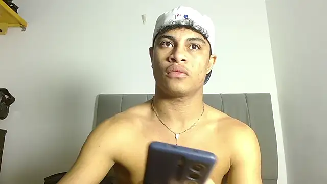 Snapshot of Jose_And_Daniel chatting on 06-27-26, 04:50 Jose And Daniel online show from 06-27-26, 04:50
