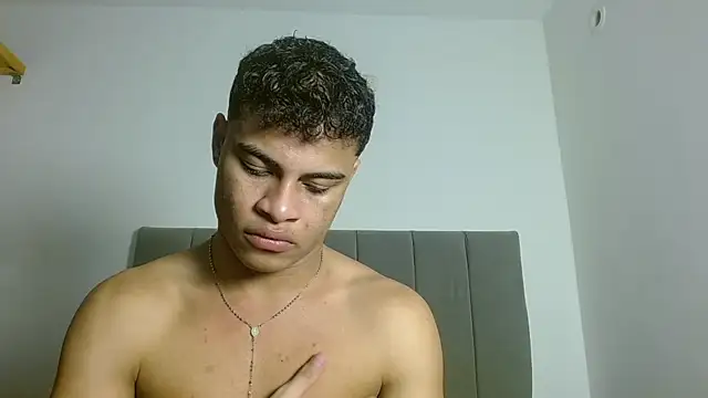 Snapshot of Jose_And_Daniel chatting on 07-16-26, 07:25 Jose And Daniel online show from 07-16-26, 07:25