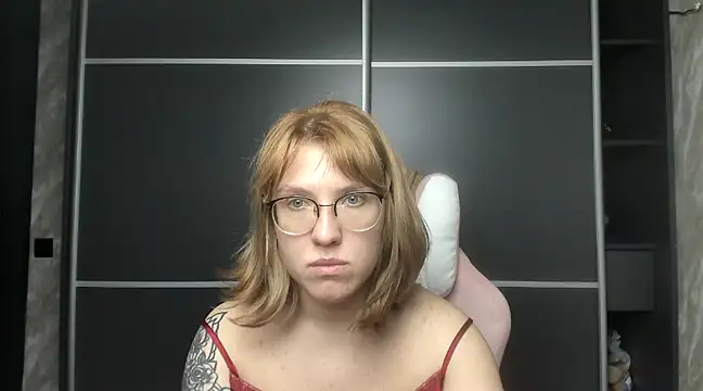Reginasmilee online show from 02-08-25, 06:33