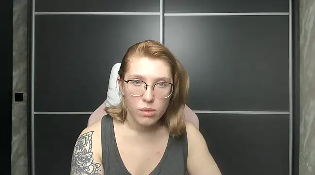 Reginasmilee online show from 02-09-25, 03:12