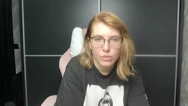 Reginasmilee online show from 02-11-25, 11:43