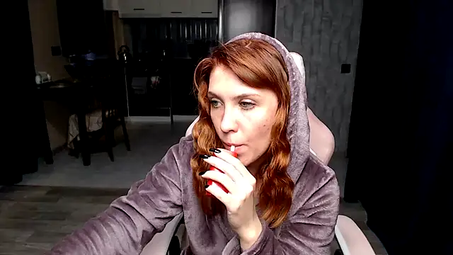 Reginasmilee online show from 10-02-25, 04:30