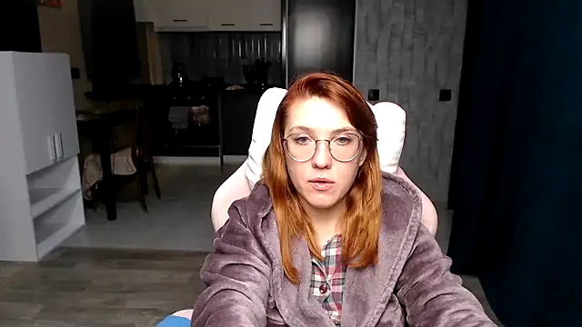 Reginasmilee online show from 10-06-25, 04:59