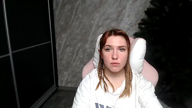 Reginasmilee online show from 01-10-26, 02:08