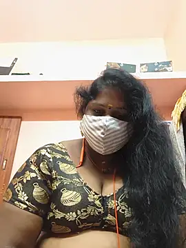 Snapshot of yalini1431 chatting on 08-02-26, 08:51 yalini1431 online show from 08-02-26, 08:51