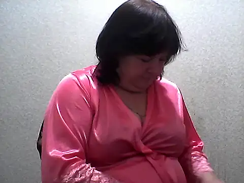 Snapshot of HannahAna39 chatting on 06-28-26, 04:46 HannahAna39 online show from 06-28-26, 04:46