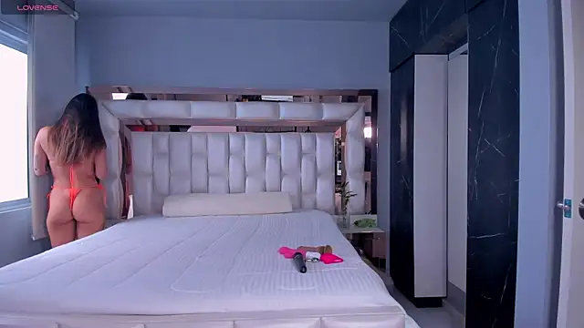 SarahPreston online show from 01-12-25, 09:51