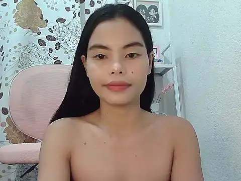 Snapshot of urprettyjane4u chatting on 07-16-26, 11:44 urprettyjane4u online show from 07-16-26, 11:44