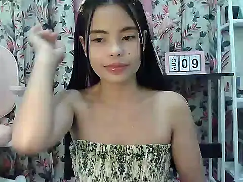 Snapshot of urprettyjane4u chatting on 08-09-26, 03:44 urprettyjane4u online show from 08-09-26, 03:44