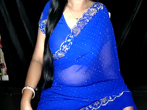 Snapshot of Shara20 chatting on 07-02-26, 02:44 Shara20 online show from 07-02-26, 02:44