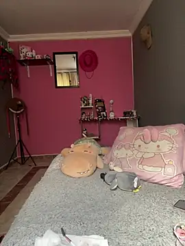 NickiCute  online show from 07-14-26, 09:20
