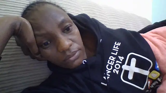 Snapshot of Savannah_Leex chatting on 07-10-26, 02:38 Savannah Leex online show from 07-10-26, 02:38