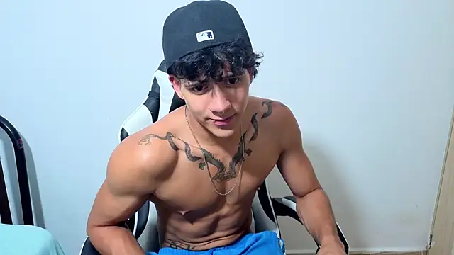 Snapshot of Noah__Dick chatting on 07-30-26, 07:07 Noah Dick online show from 07-30-26, 07:07