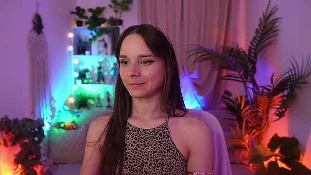 Snapshot of Anna_Leah_ chatting on 08-04-26, 06:21 Anna Leah online show from 08-04-26, 06:21