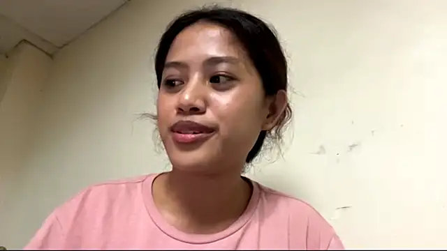 JaleesaKupetz online show from 06-29-26, 08:42