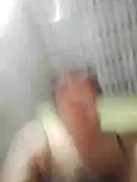 Snapshot of Moon_squirtt chatting on 07-02-26, 01:06 Moon squirtt online show from 07-02-26, 01:06