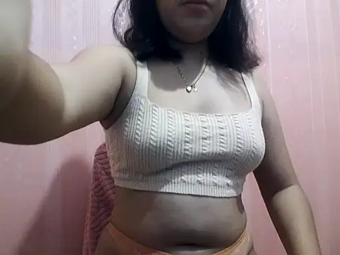 Snapshot of Lucky_StarXxX chatting on 06-26-26, 12:59 Lucky StarXxX online show from 06-26-26, 12:59