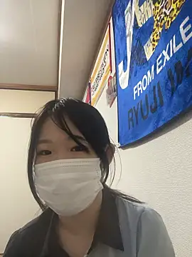 Snapshot of Mashiro0922 chatting on 07-05-26, 03:45 Mashiro0922 online show from 07-05-26, 03:45