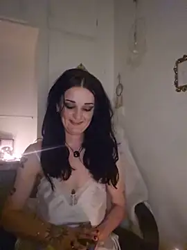 bloom-violetmoon online show from 06-28-26, 11:16