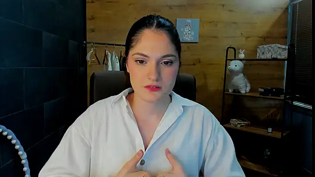 ReneeeKing online show from 07-13-26, 01:58
