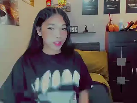 Foxybitch megan online show from 07-07-26, 01:52