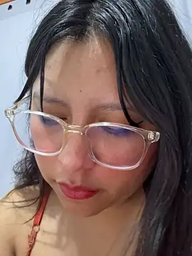 Yashira152 online show from 07-05-26, 01:01