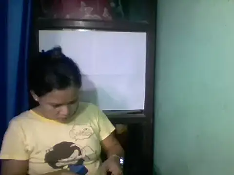 Lovelypinay26 online show from 07-11-26, 05:21