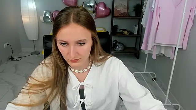 Snapshot of Melissa_Bryant chatting on 07-08-26, 11:48 Melissa Bryant online show from 07-08-26, 11:48
