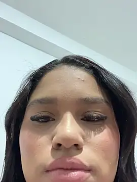 Snapshot of Eimy_M chatting on 07-17-26, 08:14 Eimy M online show from 07-17-26, 08:14
