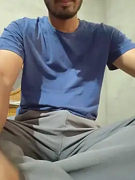 indianhotboy020 online show from 07-10-26, 04:28