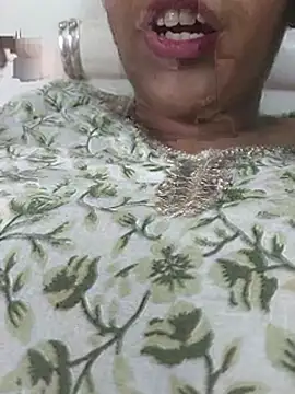 Snapshot of sharmilasingh89 chatting on 07-14-26, 07:35 sharmilasingh89 online show from 07-14-26, 07:35